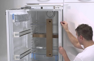 Установка встраиваемого холодильника в Архангельске